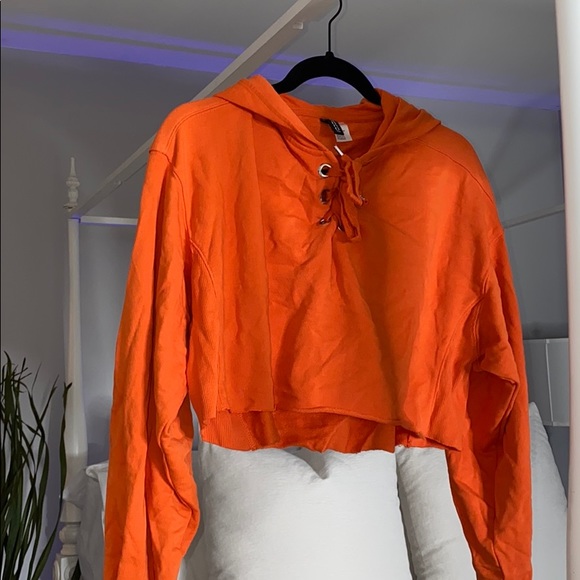Divided Sweaters - Orange cropped hoodie